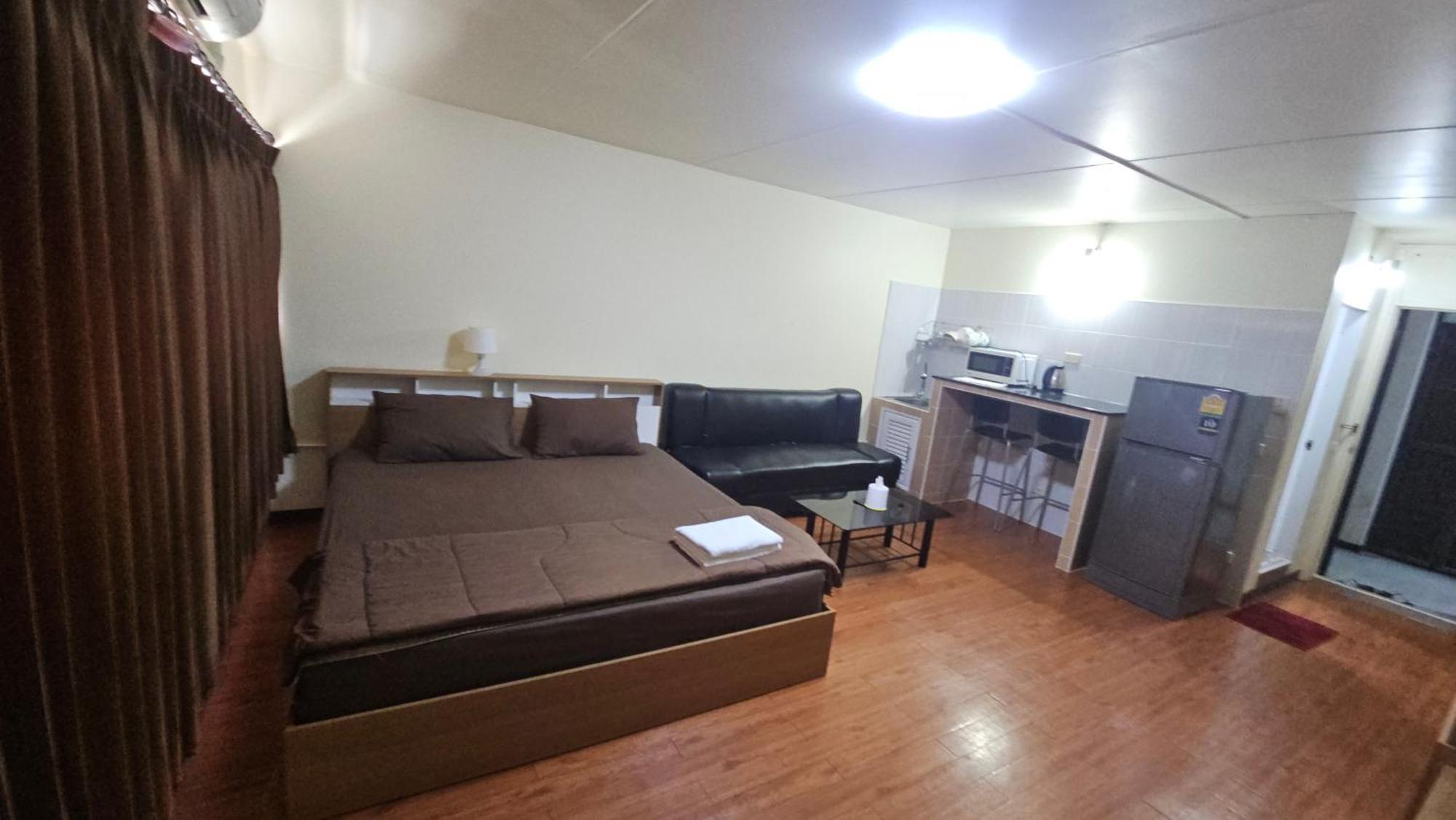 New Room Nonthaburi Esterno foto